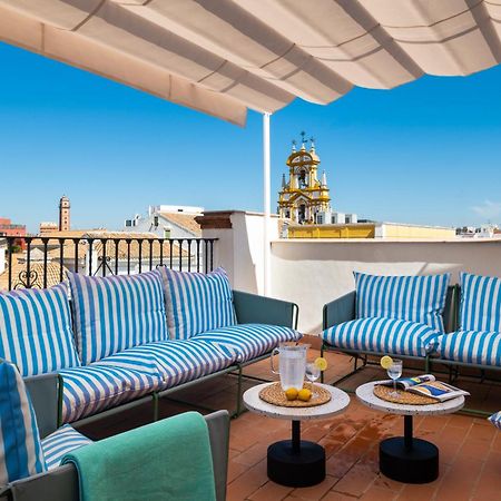 Magno Apartments San Gil - Shared Jacuzzi Севилья Экстерьер фото